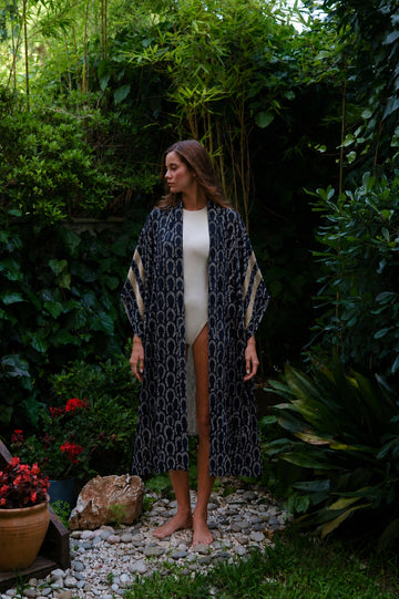 The Bond  ~ Passion Kimono